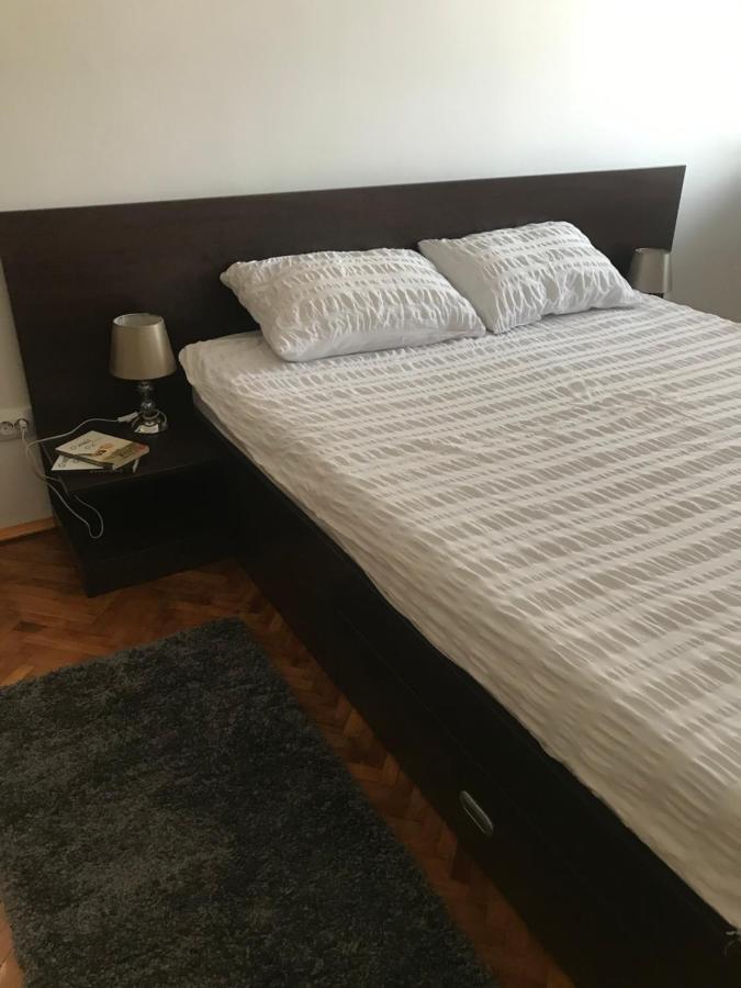 Апартаменты Apartament Sanda Турда Экстерьер фото